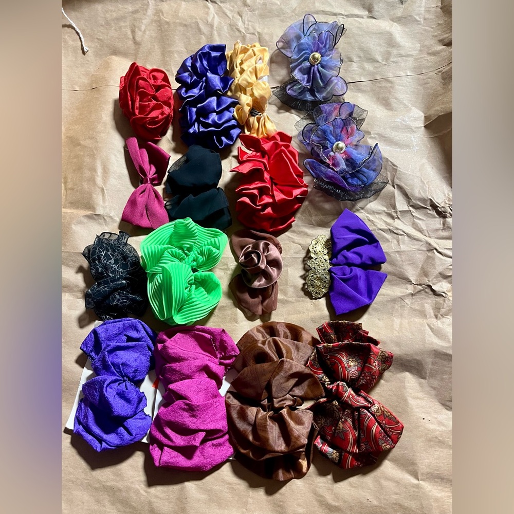80s Vintage Colorful Hair Bow Collection